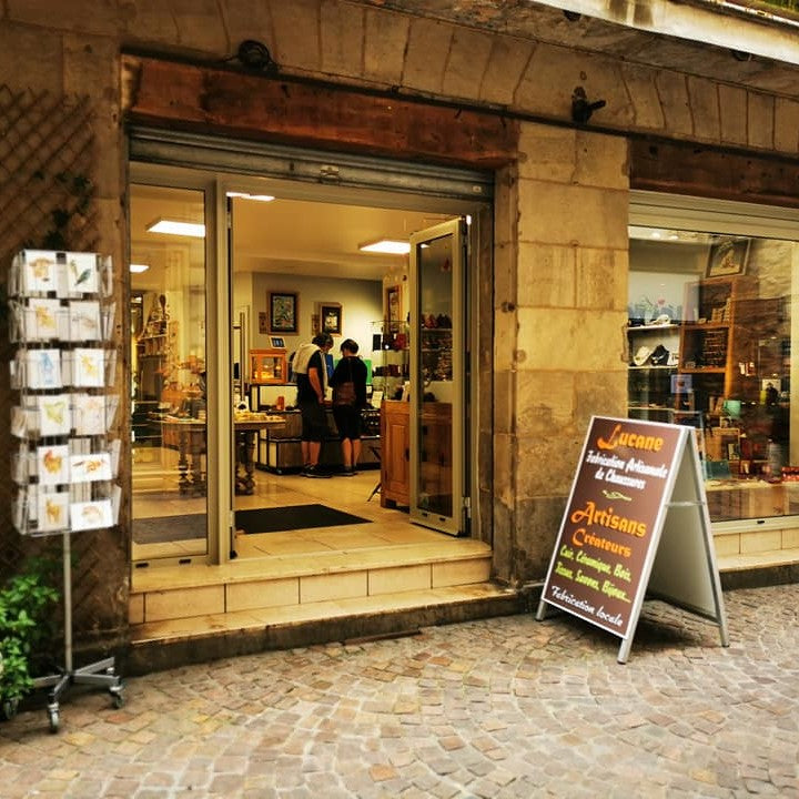 Boutique de créateurs locaux à Villefranche de Rouergue dans l'Aveyron 