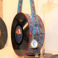 Charger l&#39;image dans la galerie, Sac à main Oldies en disque vinyle 25 cm. Bleu multicolore
